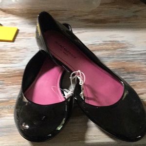 Isaac Mizrahi flats